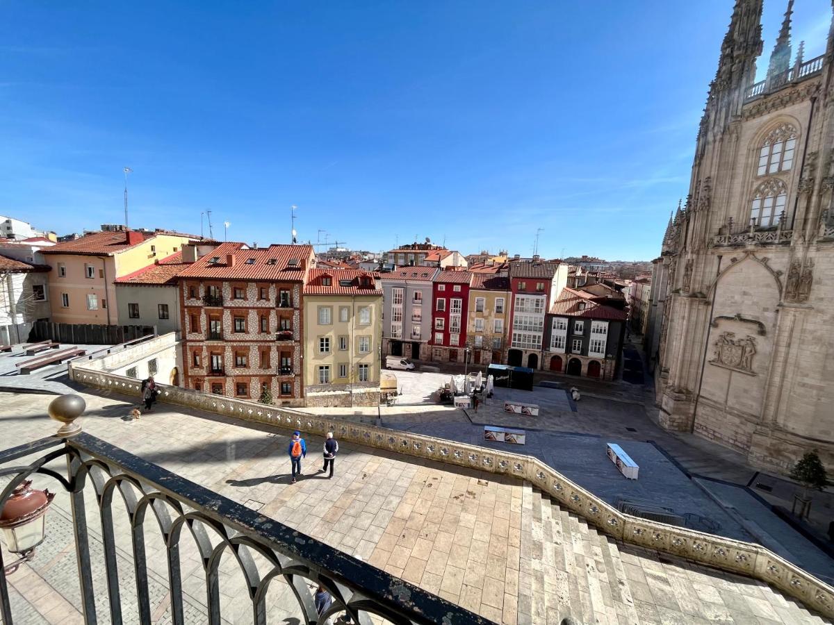 Atuaire Home Balcon Con Vistas A La Catedral De Бургос Екстер'єр фото